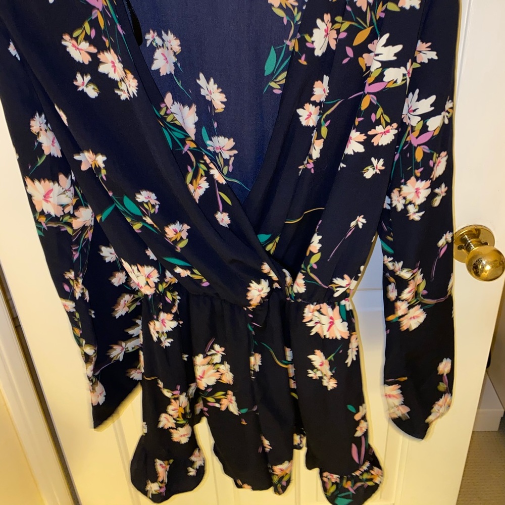 Nasty Gal Navy Floral Romper Honey Punch Small